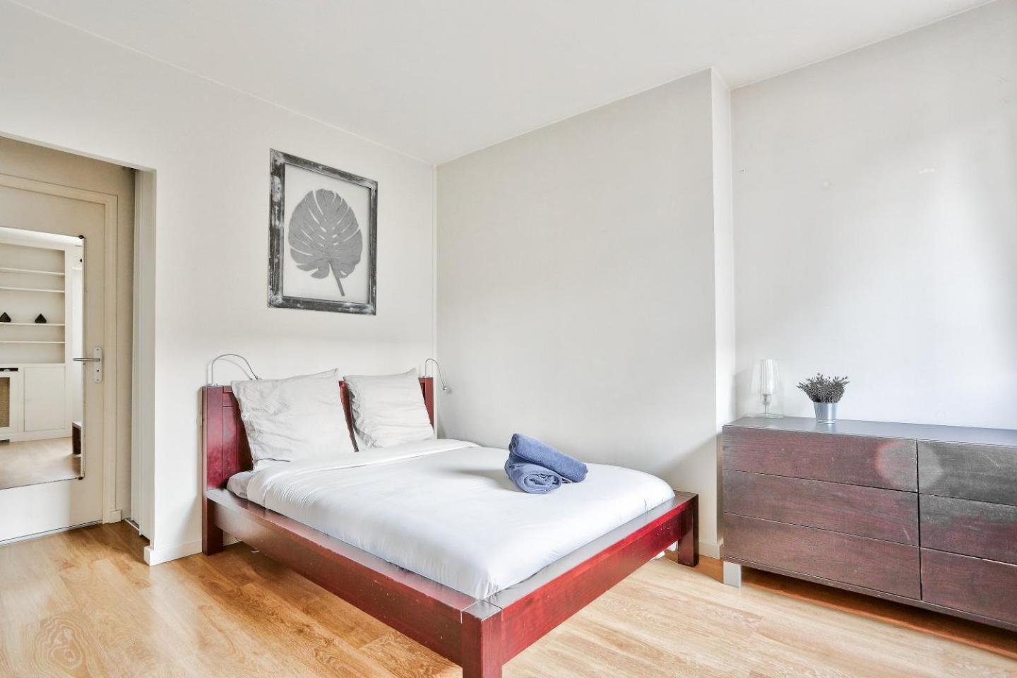 Appartement Quartier Tour Eiffel Parc Du Champ-De-Mars Paris Dış mekan fotoğraf